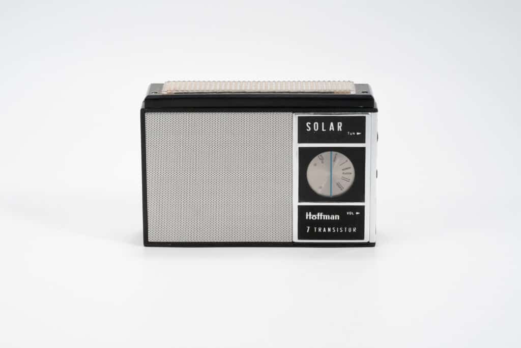 Hoffman 719 Solar Radio