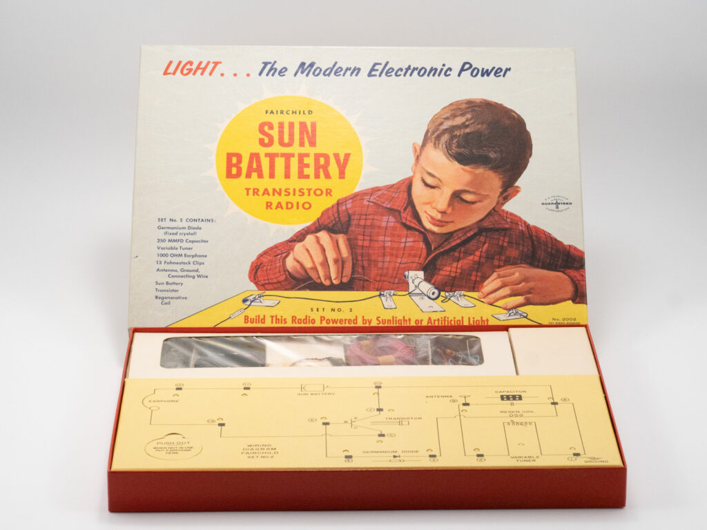 Fairchild Sun Battery Transistor Radio
